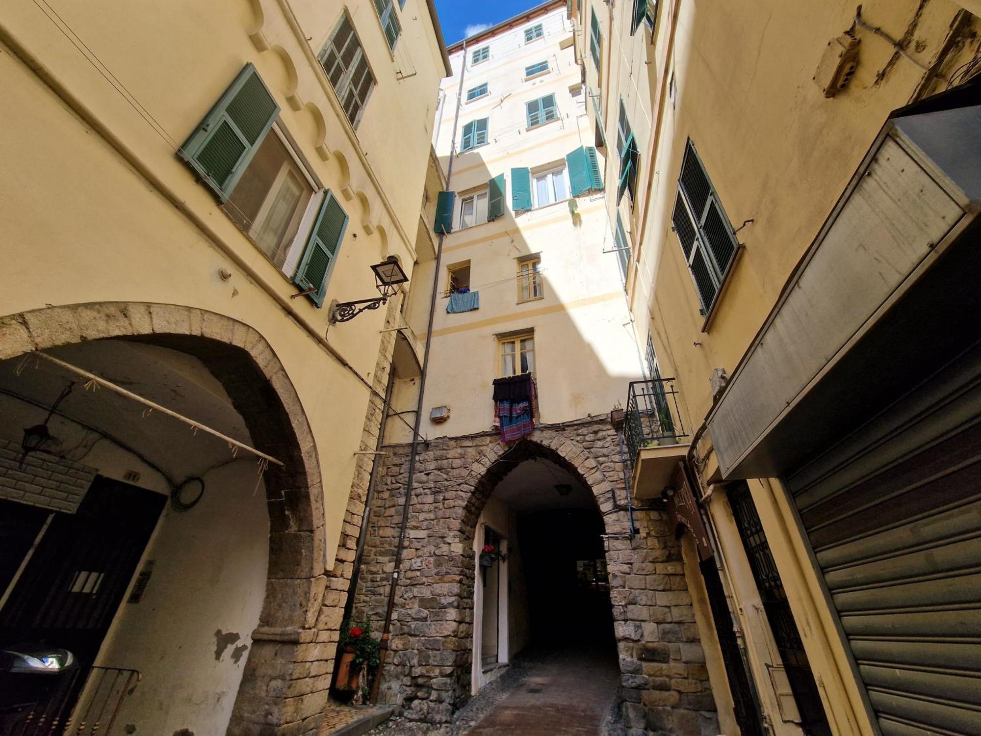 Homeholidaysanremo - Classic Buitenkant foto